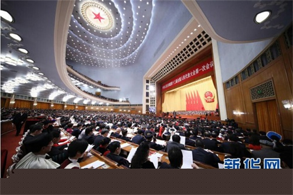 十大杠杆炒股平台：高收益与高风险的博弈