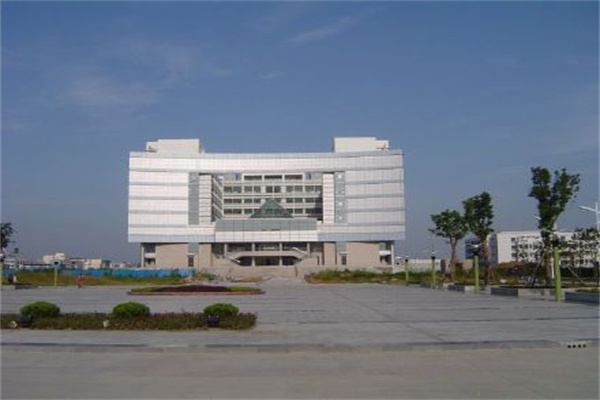 人民币重磅行情!对美元中间价调升17基点 强势美元指数爆冲走扬 通胀水平处高位趋势
