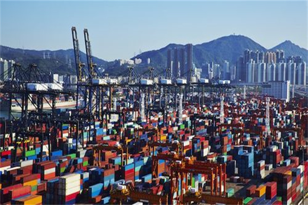 在科技变革中踏浪前行 公募基金竞相提升投资IP辨识度